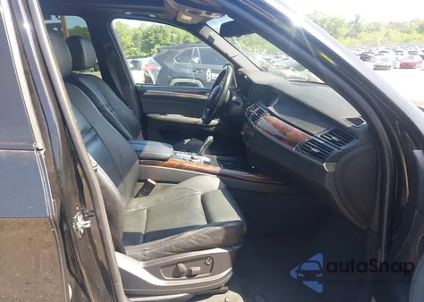 2008 BMW X5 3.0Si из США, поврежденный, VIN 5UXFE43588L004574